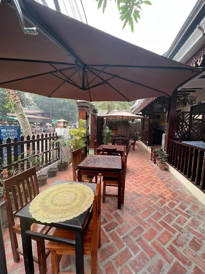***  Chaluenxay Xiengthong Place 호텔 루앙프라방 라오스